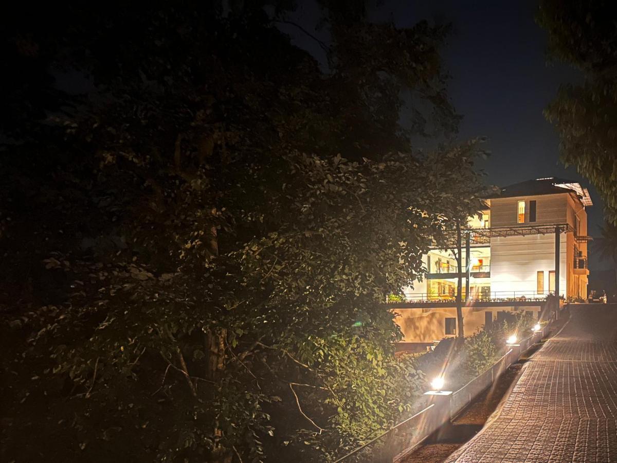 Viceroy Luxury Mountain Resort And Spa Munnar Εξωτερικό φωτογραφία