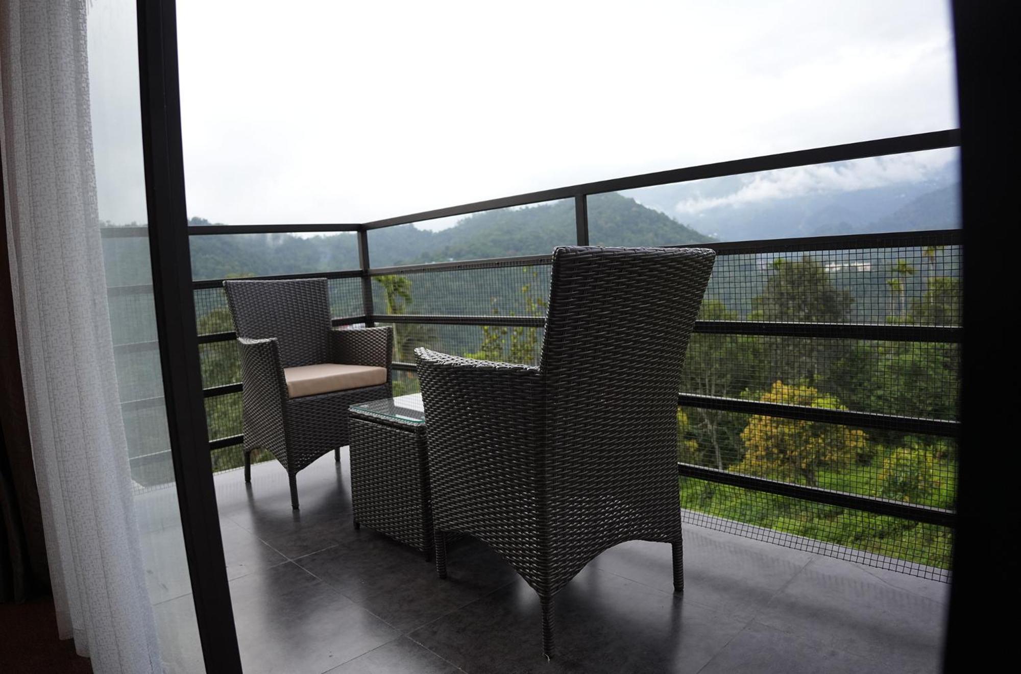 Viceroy Luxury Mountain Resort And Spa Munnar Εξωτερικό φωτογραφία