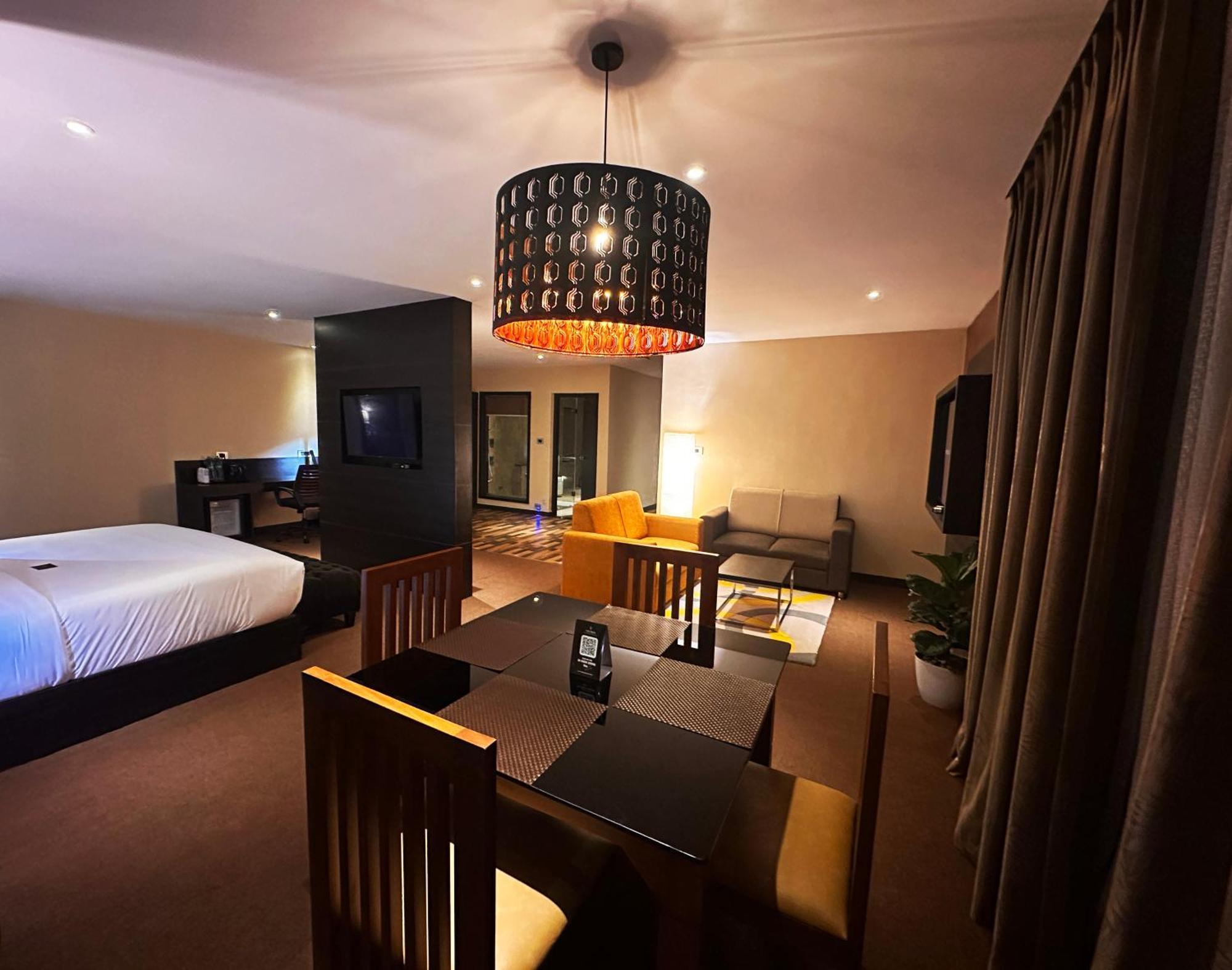 Viceroy Luxury Mountain Resort And Spa Munnar Εξωτερικό φωτογραφία