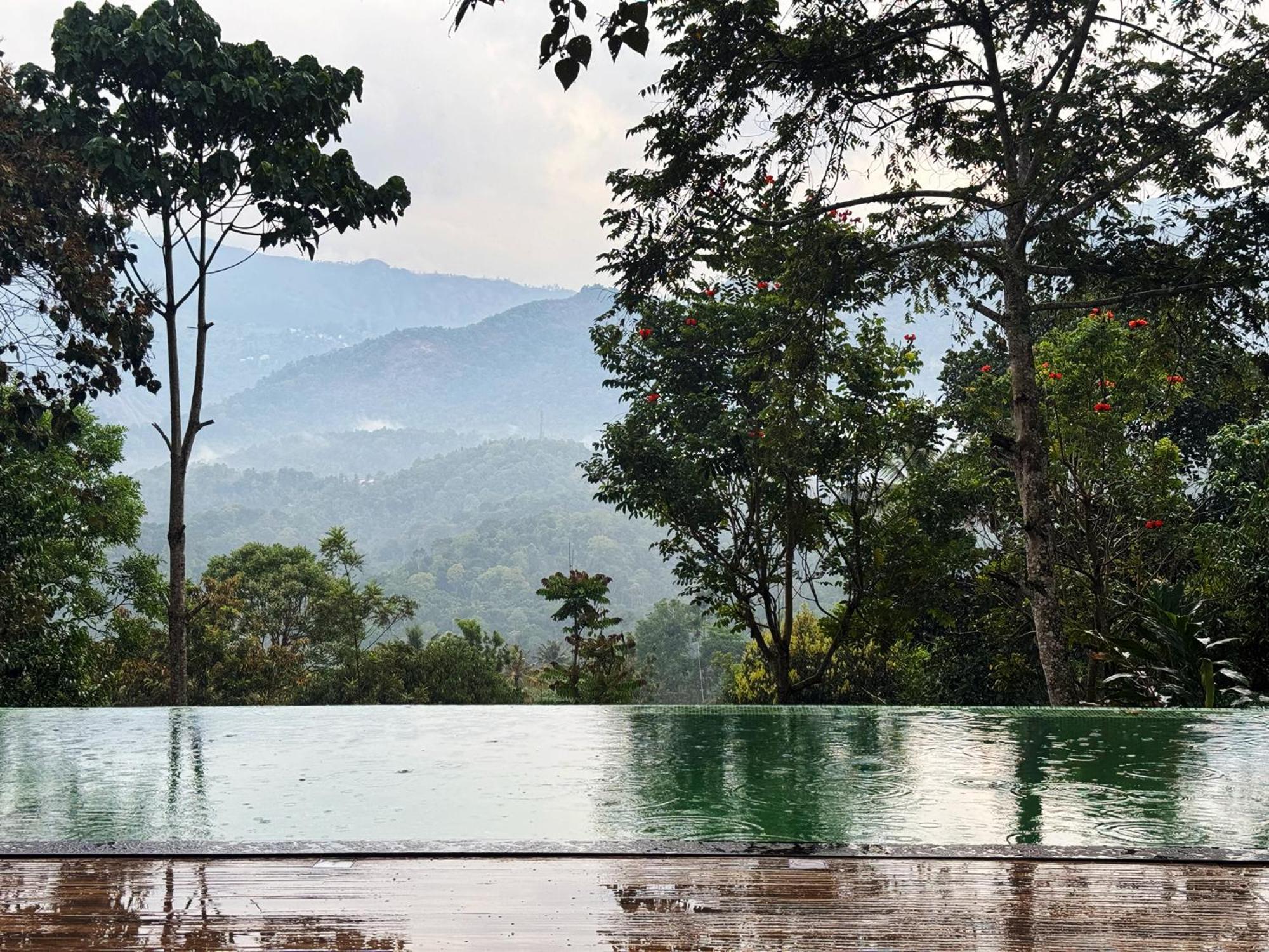 Viceroy Luxury Mountain Resort And Spa Munnar Εξωτερικό φωτογραφία
